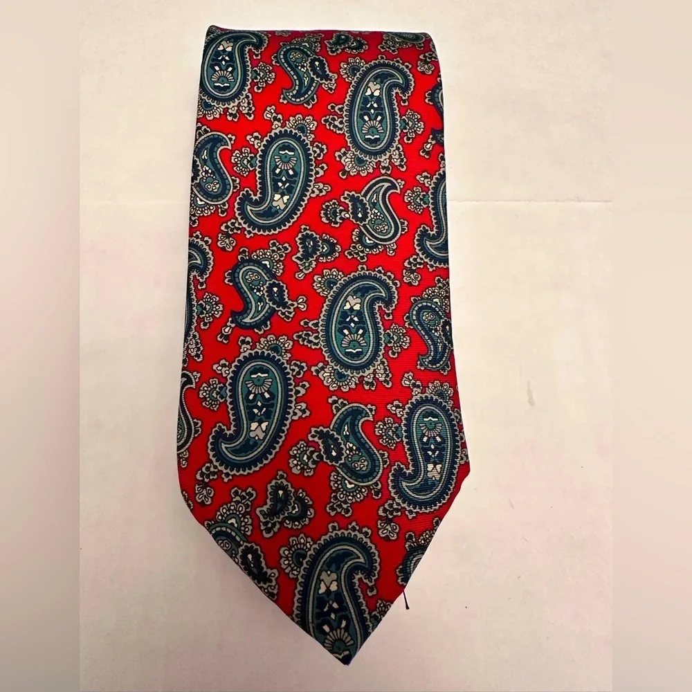 Bert Pulitzer Men's Necktie Tie‎ Silk Red Blue Green Paisley Made in USA